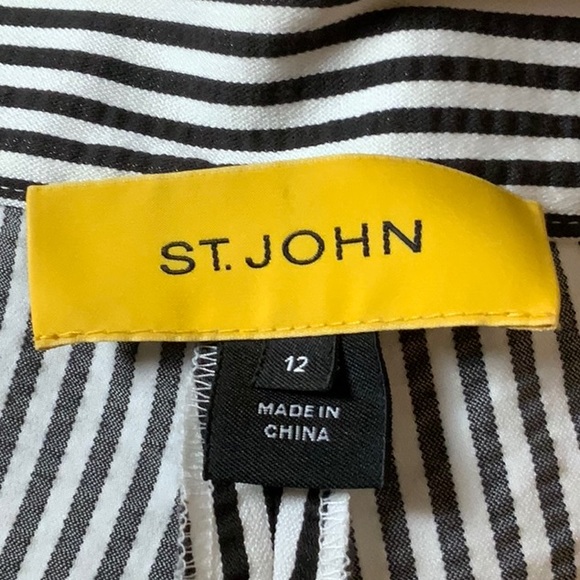 ST. JOHN Crop Pants - Picture 5 of 10